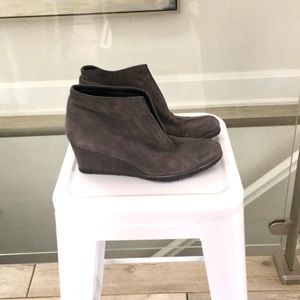 Stuart Weitzman wedges